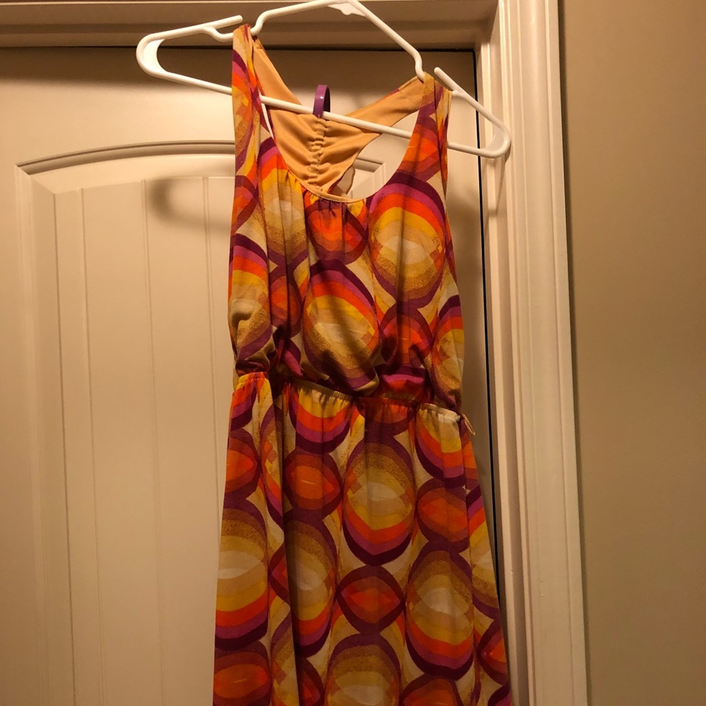 Mini-Sleeveless Dress